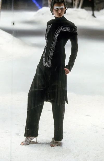 Look 34